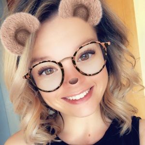 Meet your Posher, Hailey